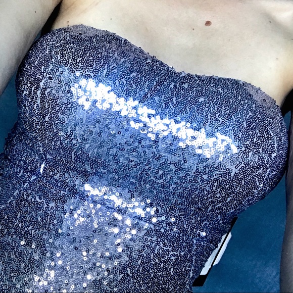 HP Strapless Sequin Mermaid Dress - Picture 7 of 7